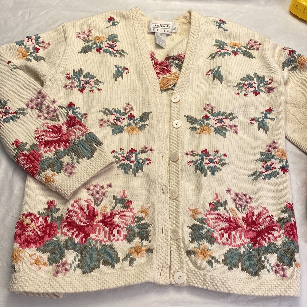 Vintage Cream Knitted Textured Floral Cardigan Sweater SZ SP Cottagecore Boho